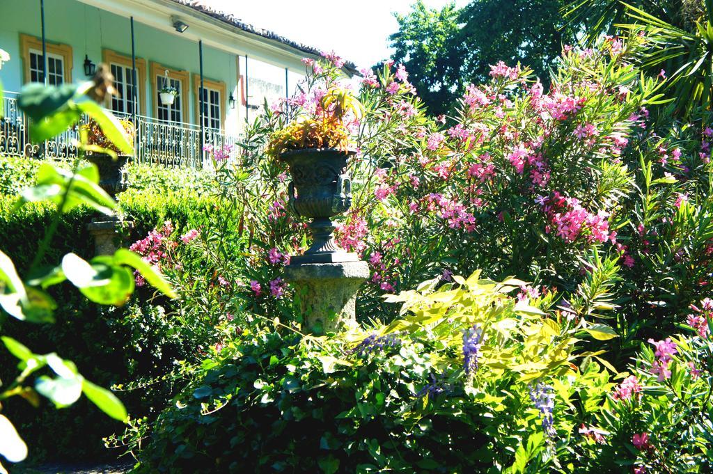 Hotel Casa De Sezim Guimarães Exterior foto